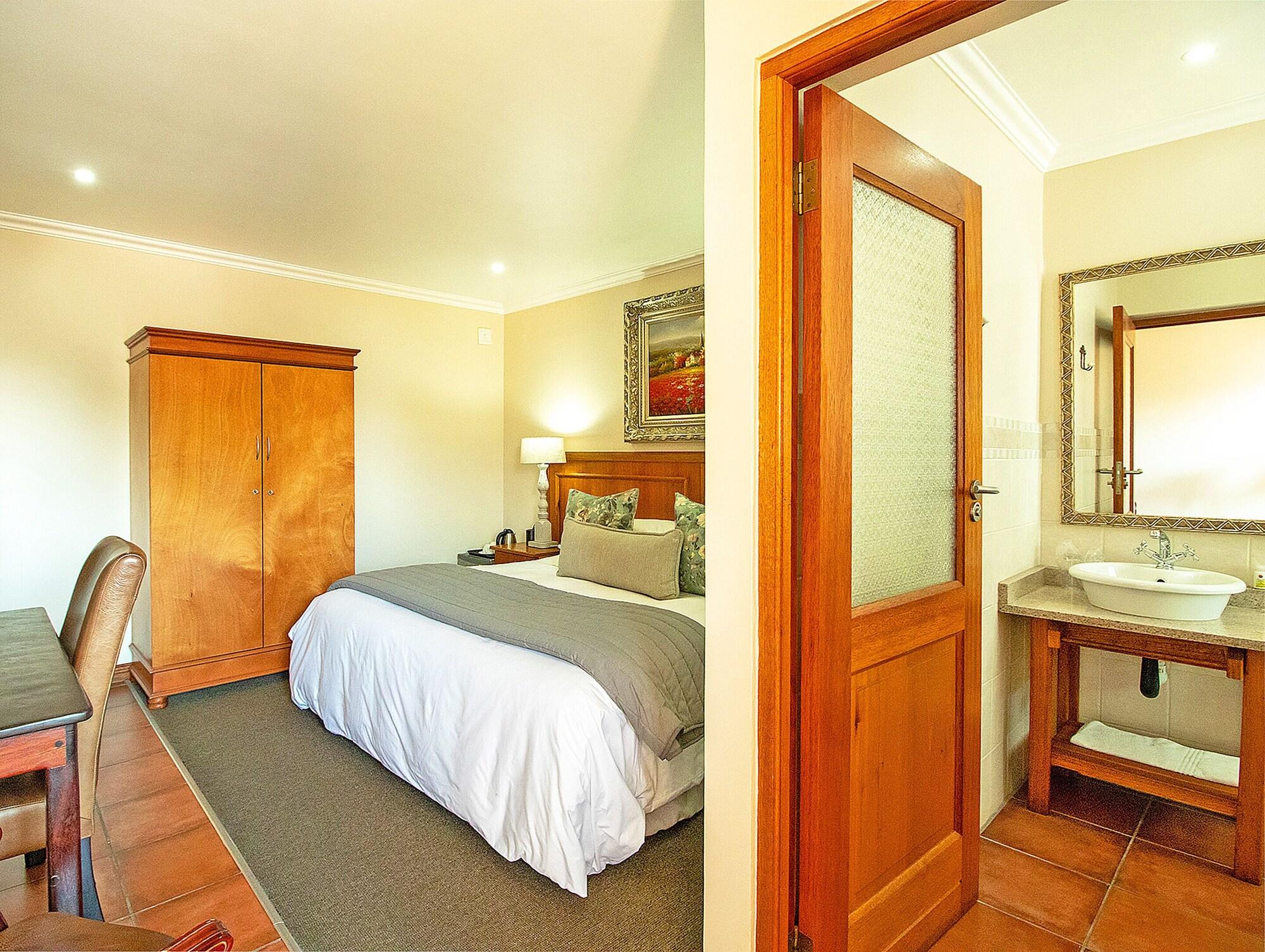 Sunward Park Guest House & Conference Center Боксбурґ Екстер'єр фото