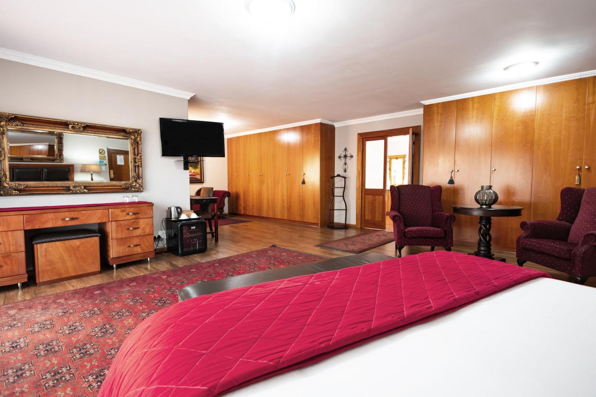 Sunward Park Guest House & Conference Center Боксбурґ Екстер'єр фото