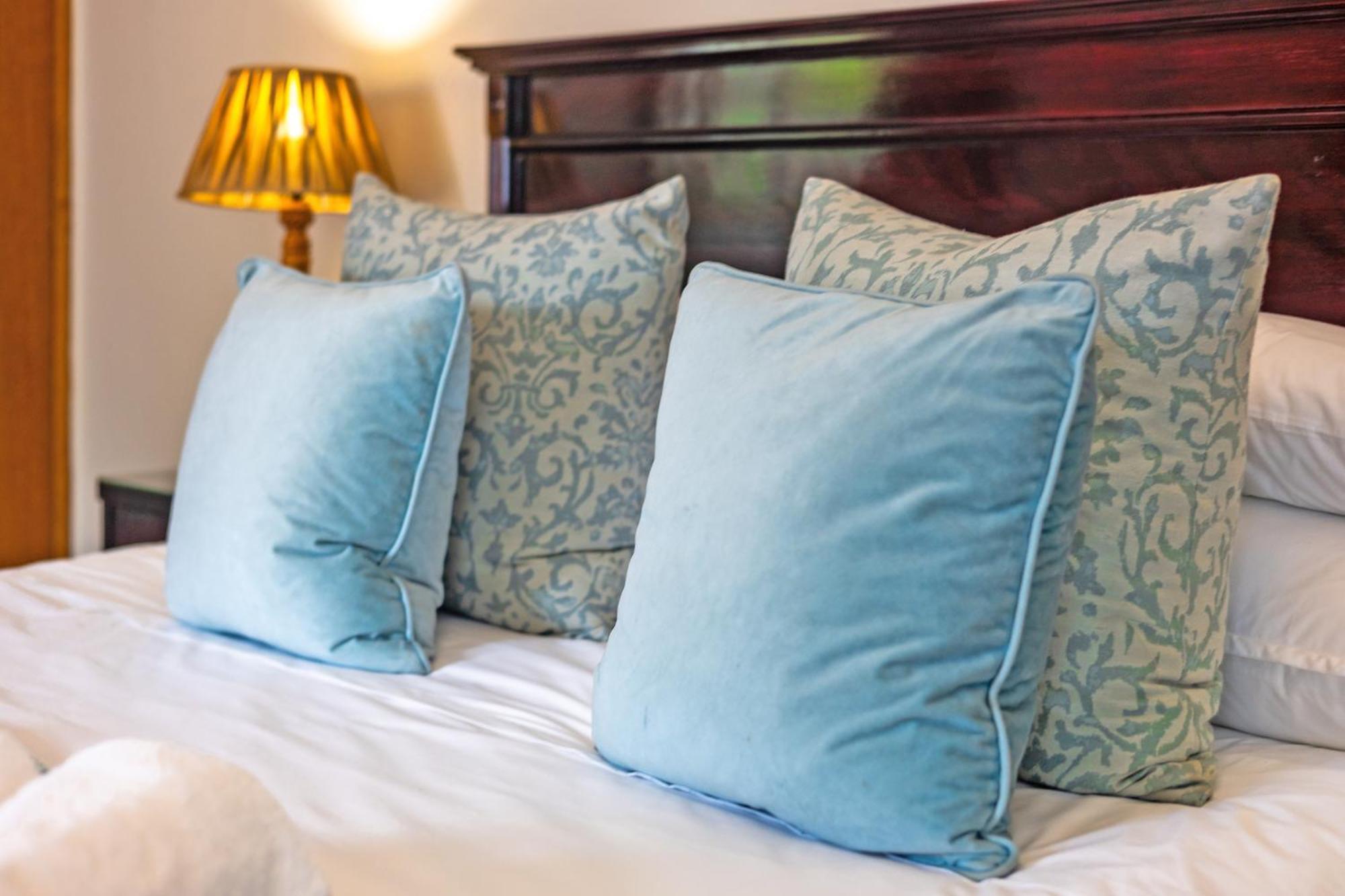 Sunward Park Guest House & Conference Center Боксбурґ Екстер'єр фото