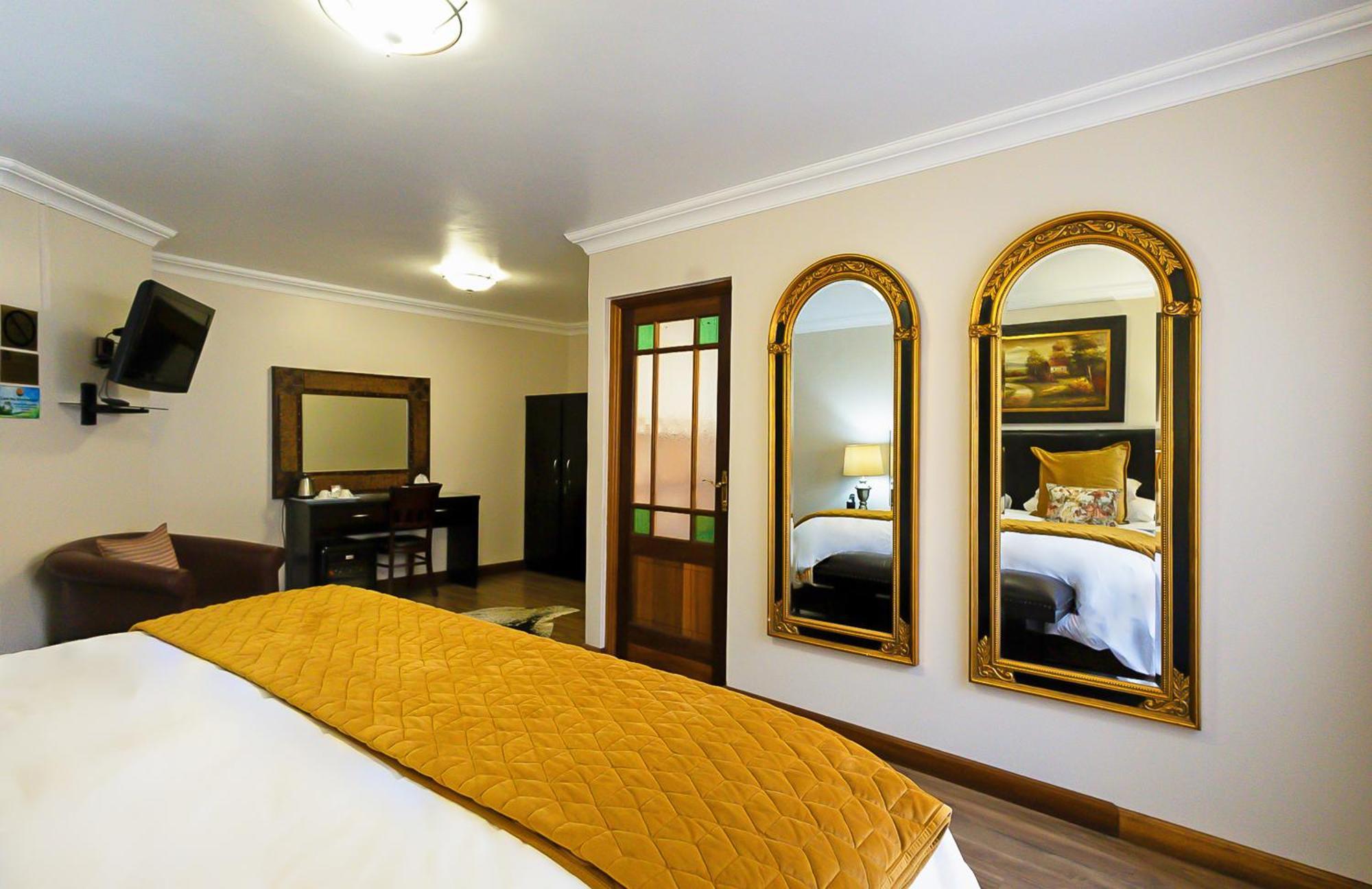 Sunward Park Guest House & Conference Center Боксбурґ Екстер'єр фото